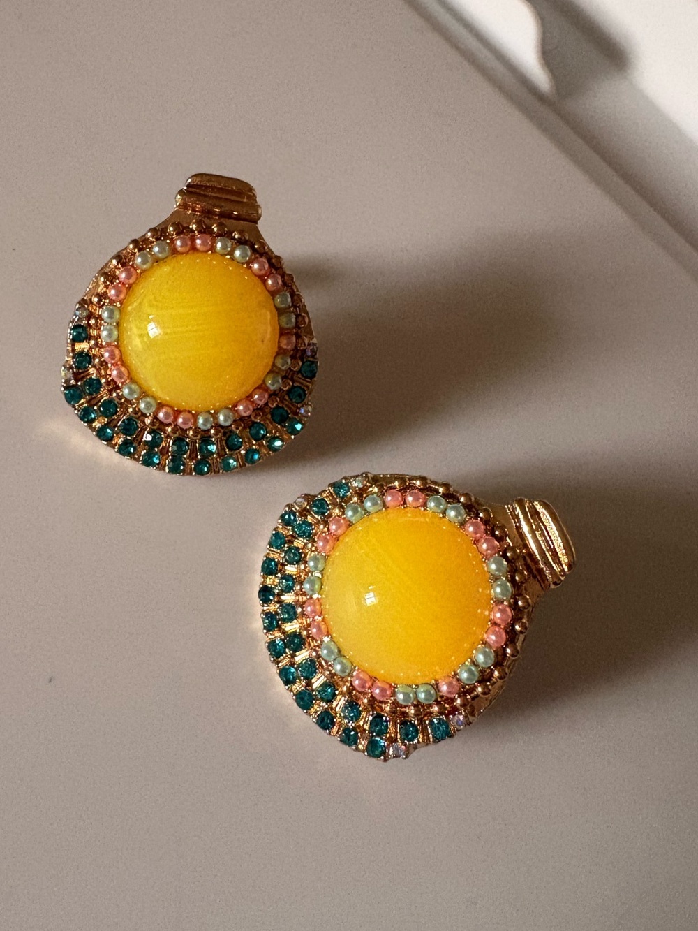 Vintage Yellow Center Multi-Stone Clip-On Earrings